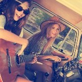 8 марта всем девушкам будут помогать на дороге