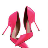 Лара Стоун стала лицом Kurt Geiger