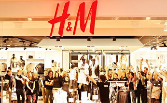 Открытие магазина H&М в ТЦ «Атриум»