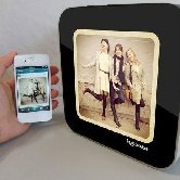 Компания D2M изобрела электронную рамку для Instagram