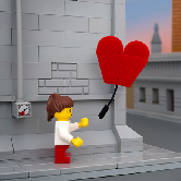 Фотограф воссоздал граффити Бэнкси из Lego