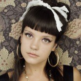 Новый клип: Лили Аллен – Our Time