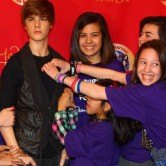 Фанаты испортили восковую фигуру Джастина Бибера