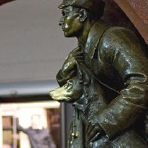 Знаменитых собак с «Площади революции» могут убрать