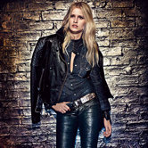 Акция «Жаркая осень» в магазинах Calvin Klein Jeans