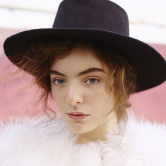 Lorde написала песню для «Голодных игр»