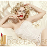 Скарлетт Йоханссон стала готом