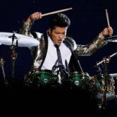 Бруно Марс установил мировой рекорд