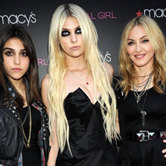 «Сплетница» глазами Мадонны и Лурдес