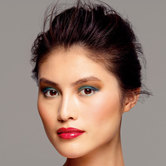 Shiseido добавят глянца твоему макияжу