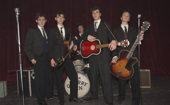 Стать Джоном Ленноном