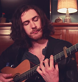 Hozier записал акустическую версию Take Me to Church