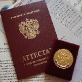 Госдума планирует вернуть школьникам медали