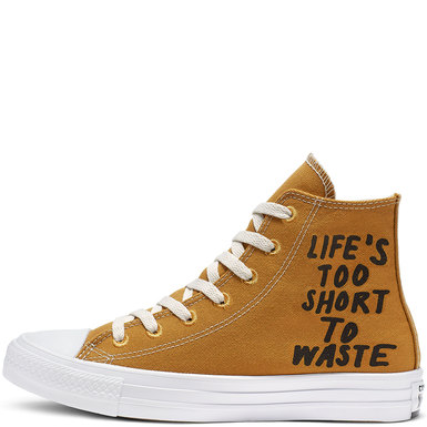 Экологичная линейка Converse