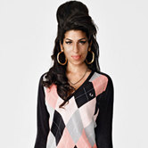 Эми Вайнхаус представила свою первую коллекцию