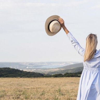 Мысли о лете: как дожить до отпуска и что положить в чемодан
