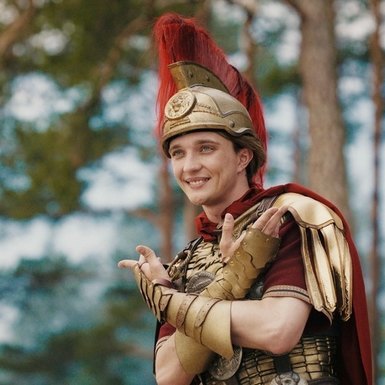 Мой краш – марсианин: к российскому прокату готовится фэнтези-комедия «Жених с Марса»