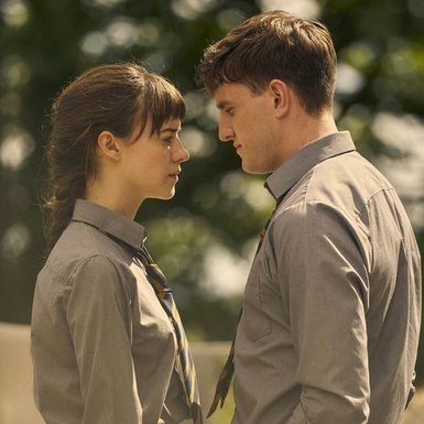 Сериал «Нормальные люди»
