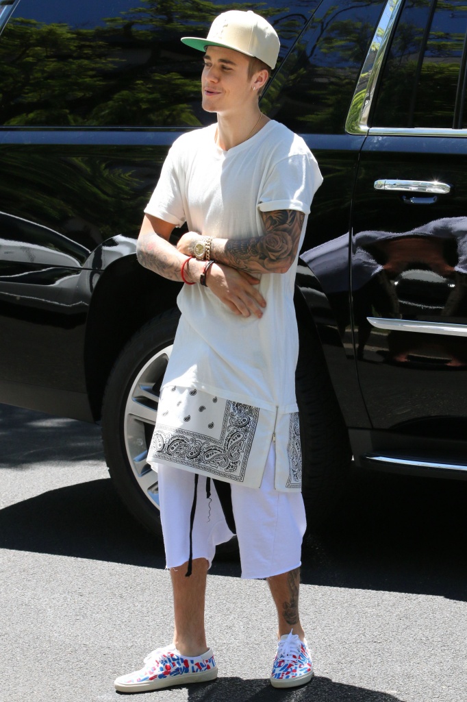 selena and bieber_.jpg selena and bieber_.jpg